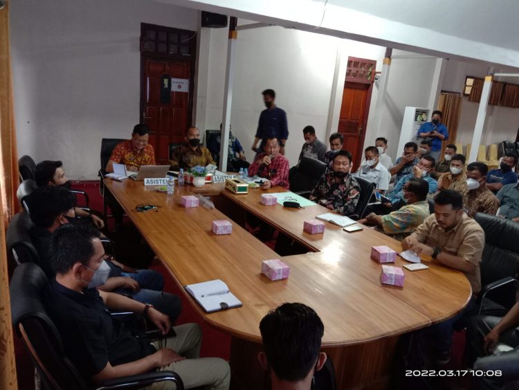 Pengumuman Hasil Baku Mutu oleh DLH Provinsi di Aula Kantor Bupati PALI Diwarnai Sedikit Kericuhan