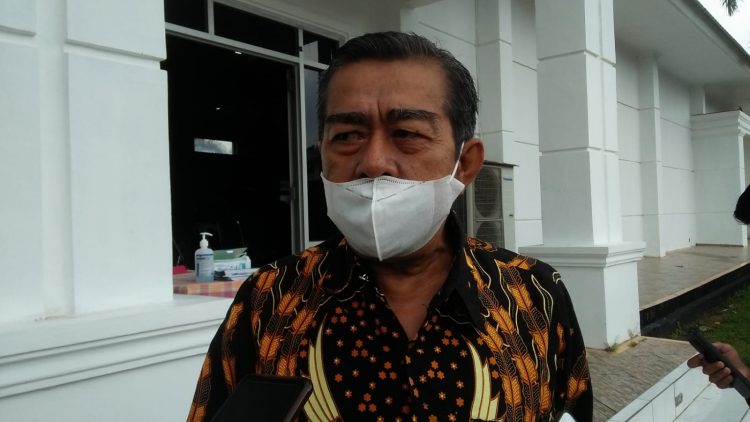 Kepala Dinas Pendidikan Prabumulih Mengapresiasi Kegiatan Seminar Literasi oleh Forum Lingkar Pena