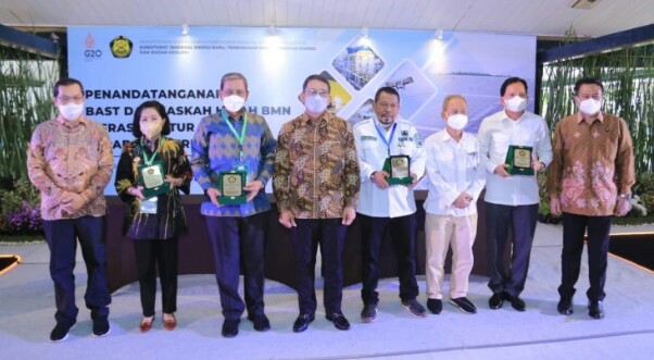 Walikota Prabumulih, Ir. H. Ridho Yahya MM Hadiri Penandatanganan Naskah Hibah dan Berita Acara Serah Terima Barang Milik Negara