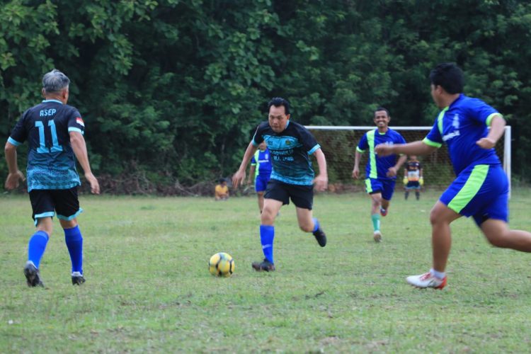 Walikota Bersama Persipra All Star Berkunjung ke Talang Akar