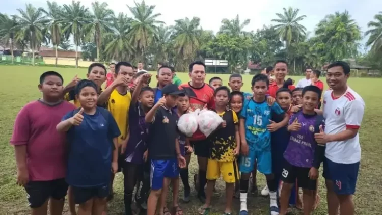 Menjamu FC Legend Bukit Asam, Persipra All Star Memang Tipis 4-3
