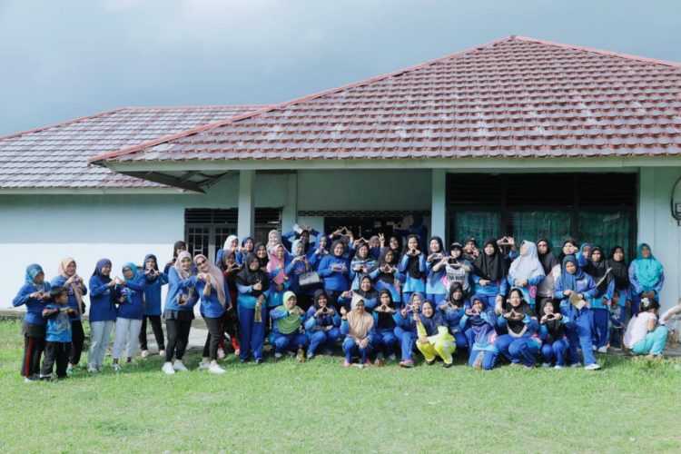 Srikandi Partai Demokrat Prabumulih Ajak Lansia Warga Jungai RKT Senam Sehat