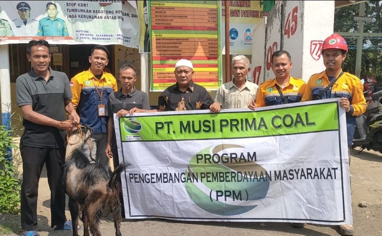 Sebagai Bentuk Kepedulian Terhadap Masyarakat, PT MPC Kembali Bagikan Hewan Kurban