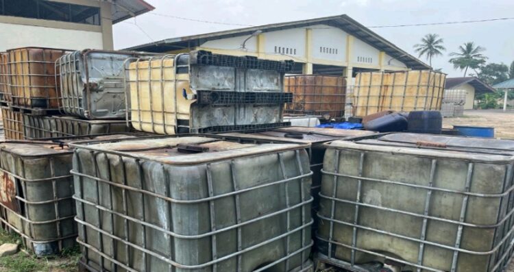 Polres Muba Amankan Gudang Dan Lima Orang Pelaku Pengoplos Minyak