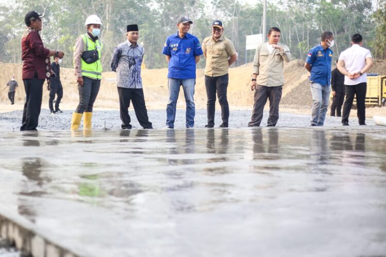 Pj Bupati Apriyadi Yakin PSN Jalan Tol Baleno Selesai Tepat Waktu