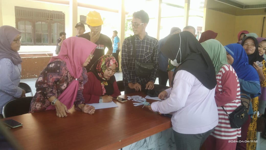 PT Rumpun Enam Bersaudara Gelar Pasar Murah Sebagai Bentuk Dukungan Terhadap Pemerintah Kabupaten Muara Enim
