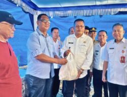 H Arlan Secara Resmi Buka Program “Gerbang Kita”