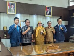 Pemenang Parlemen Remaja Indonesia 2025 Asal Prabumulih Audiensi dengan Ketua DPRD Kota