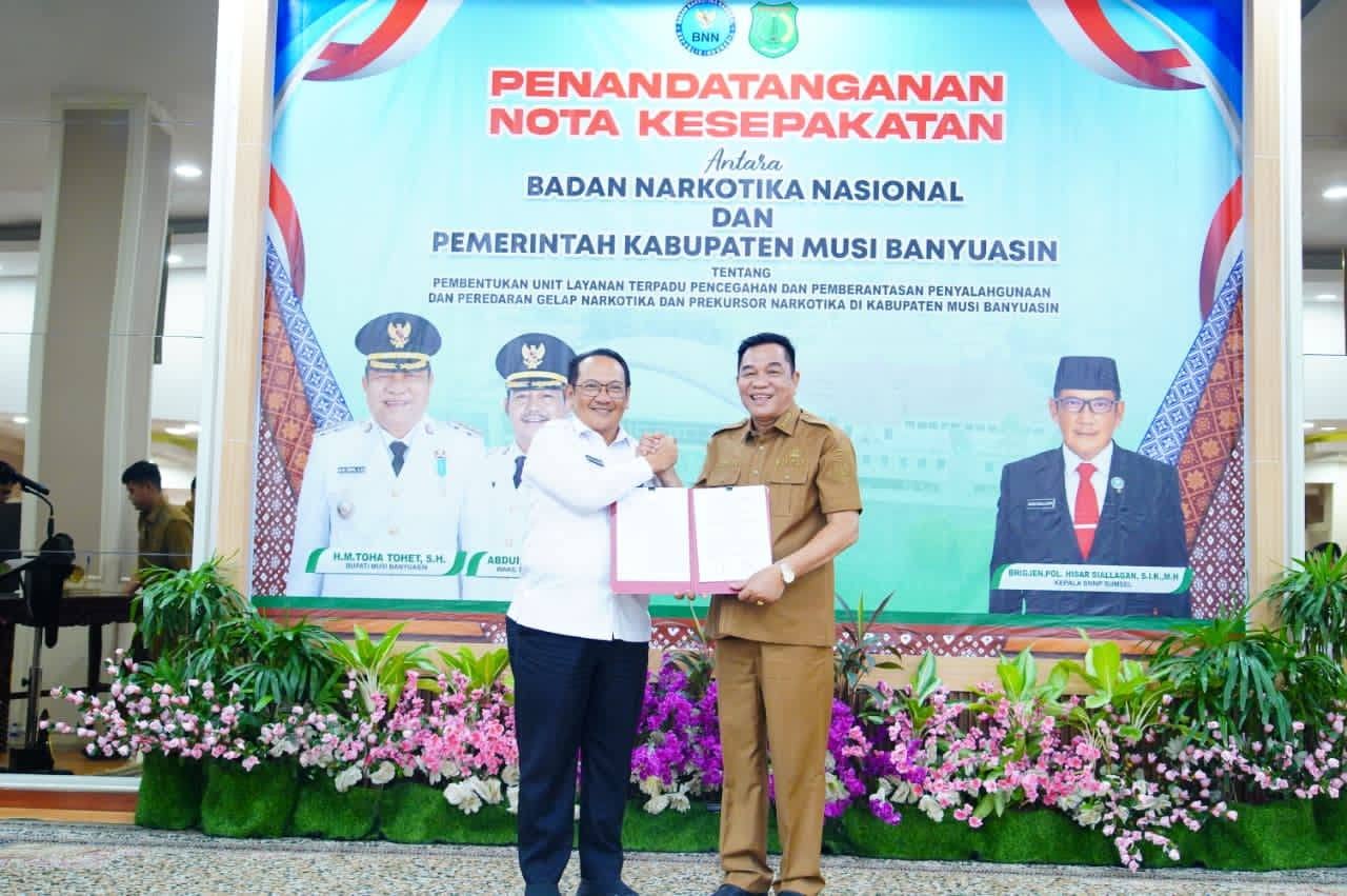 H M Toha Tohet SH – Kyai Abdur Rohman Husen Perkuat Benteng Antinarkoba di Muba