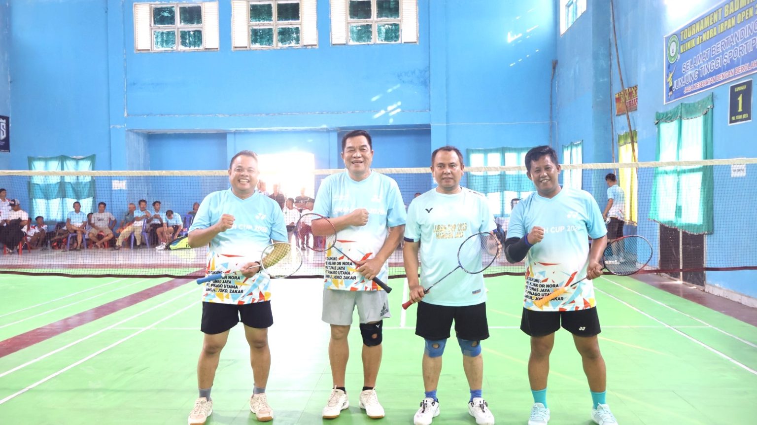 Bupati Toha Buka Turnamen Badminton Lurah Mangun Jaya Cup 2026, Ajak Masyarakat Jadikan Olahraga sebagai Gaya Hidup
